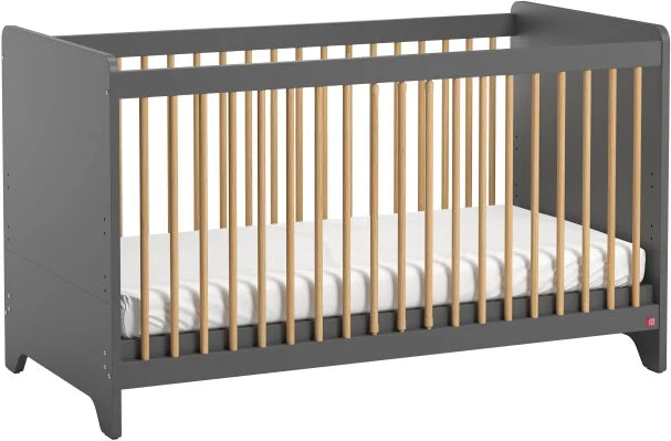 VOX Cot Bed 70x140 Leaf Graphite/Oak
Depth: 75cm
Width: 144.5cm
Height: 86cm
weight 35.15kgs (2 packages)
Graphite/Oak