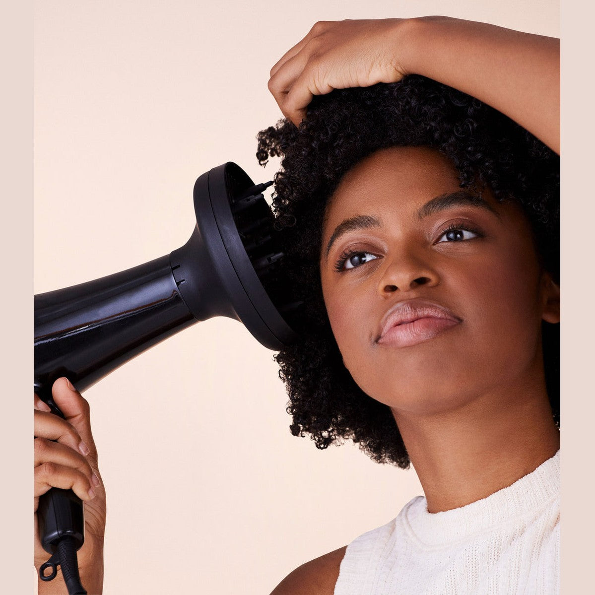Not you mother's Curl Talk
Lasting Definition Flash Freeze Gel
Maximum Hold