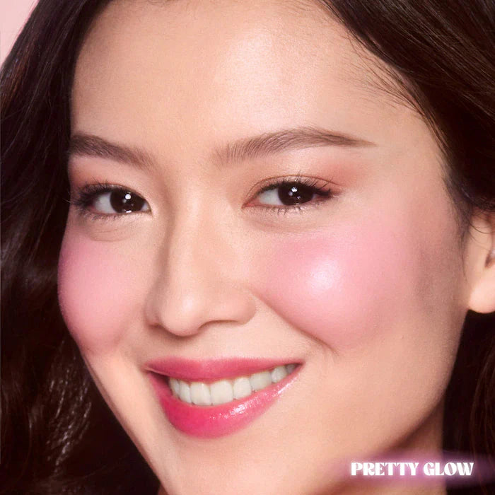 Charlotte Tilbury
Unreal Lip + Cheek Glow Blush Stick with Hyaluronic Acid. Color: Pretty Glow - dreamy lilac