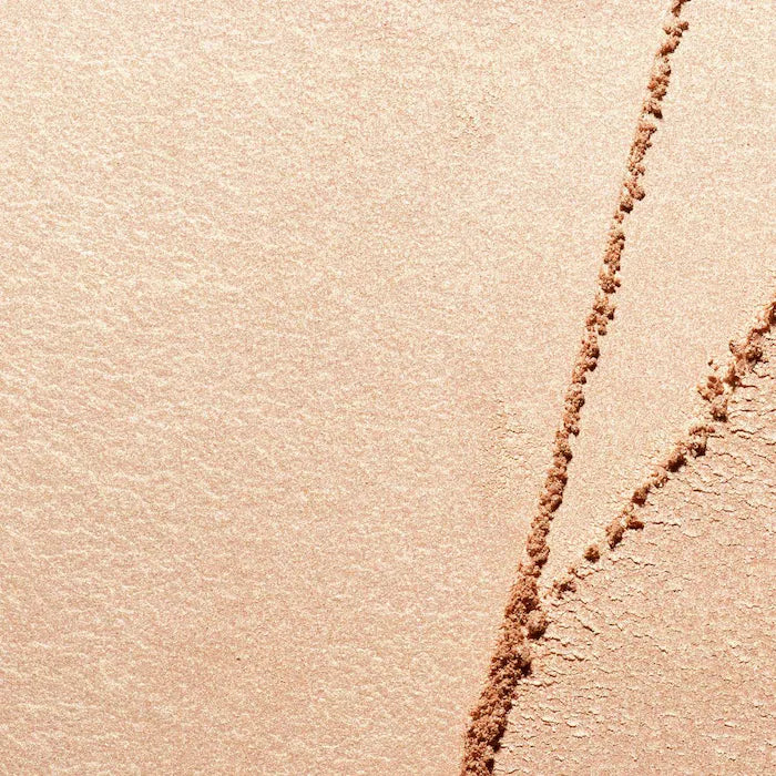 SEPHORA COLLECTION Colorful Eyeshadow Color: 112 Blonde Ambition - light golden shimmer