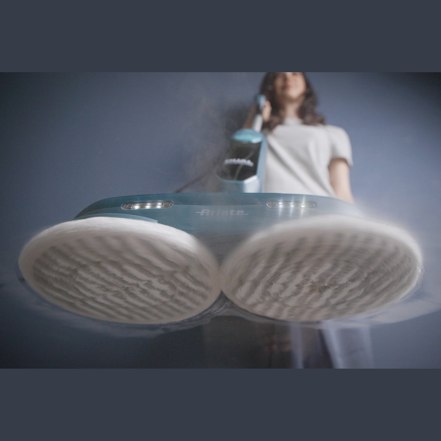 Dual Steam Scrub Rotating Brushes ,1200W