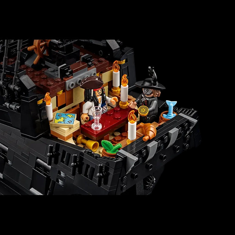 Lego Captain Jack Sparrow's Pirate Ship (10365)