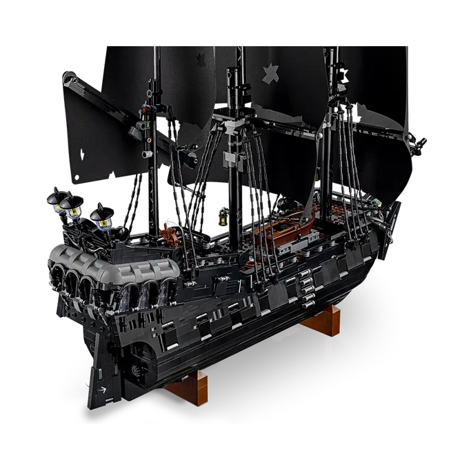 Lego Captain Jack Sparrow's Pirate Ship (10365)