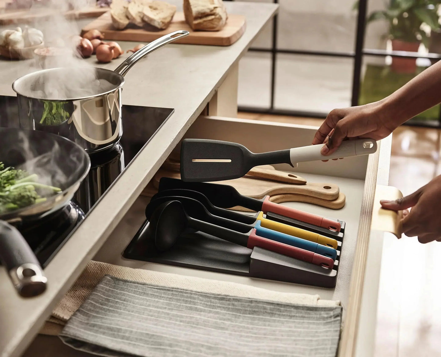Joseph Joseph Elevate™ 5-piece Multicolour In-drawer Utensil Set