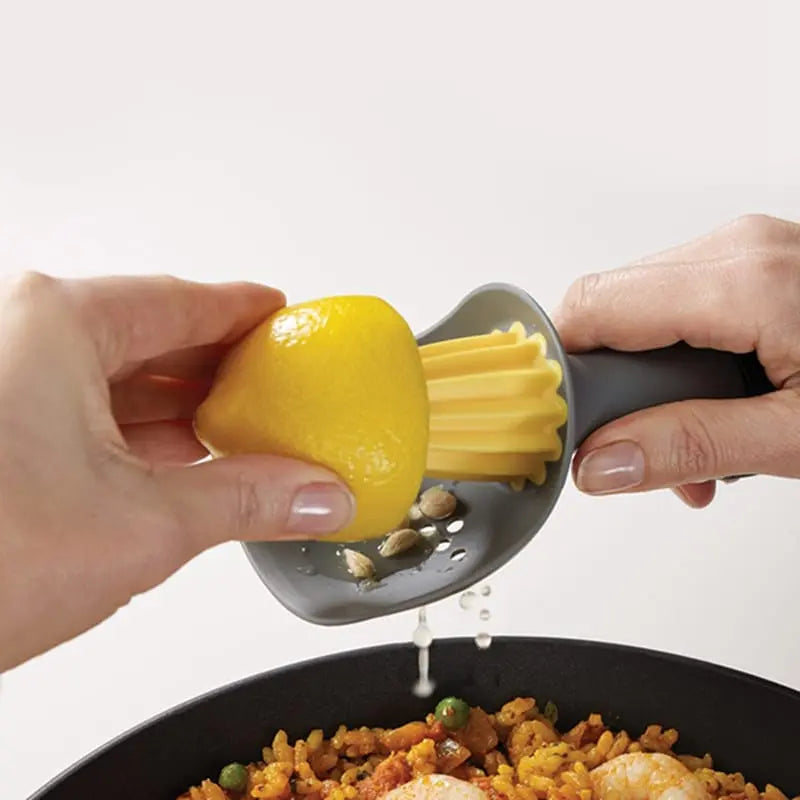 Handmade Lemon Juicer Plastic Citrus Reamer Portable Squeezer