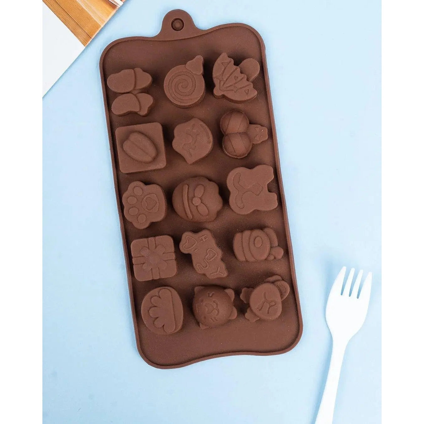 Betty Crocker Stainless Steel Walnut Cracker - Durable Kitchen Tool