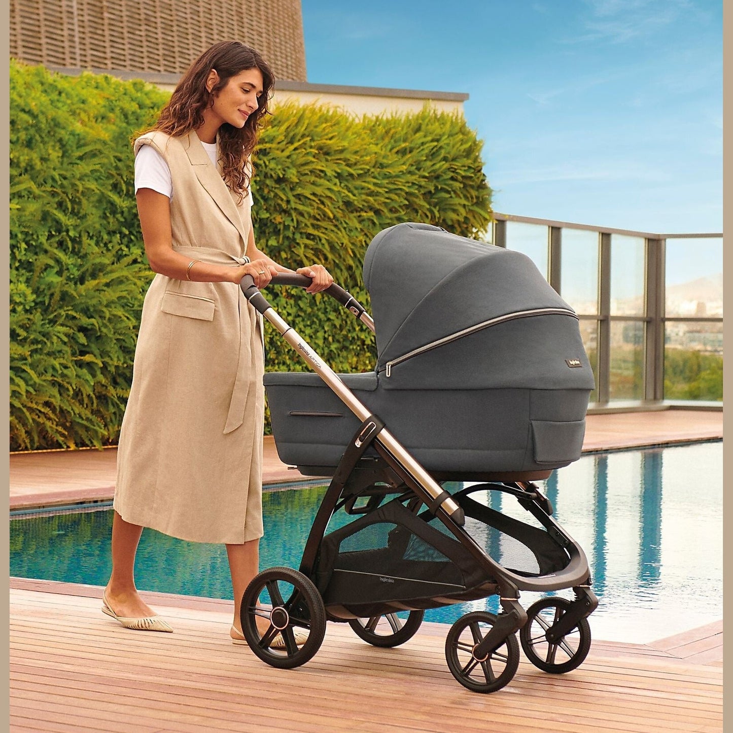Inglesina (KA61RVLG) Recline Aptica Darwin Travel Sys