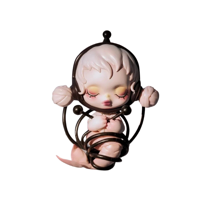 SKULLPANDA Image Of Reality Series Figures (1 Random) - Medaid International