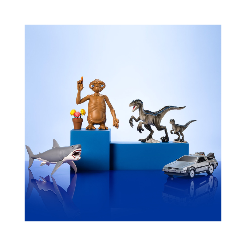 Universal Jurassic World Trendy Figure - Medaid International
