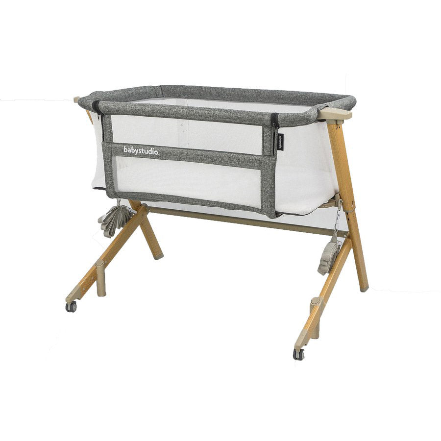 Roger Armstrong Baby Co-Sleeper Bassinet