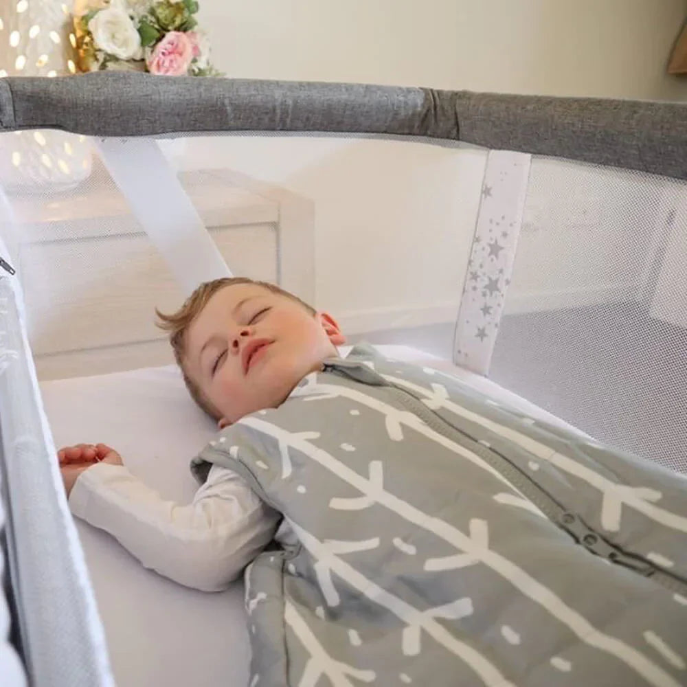Roger Armstrong Baby Co-Sleeper Bassinet