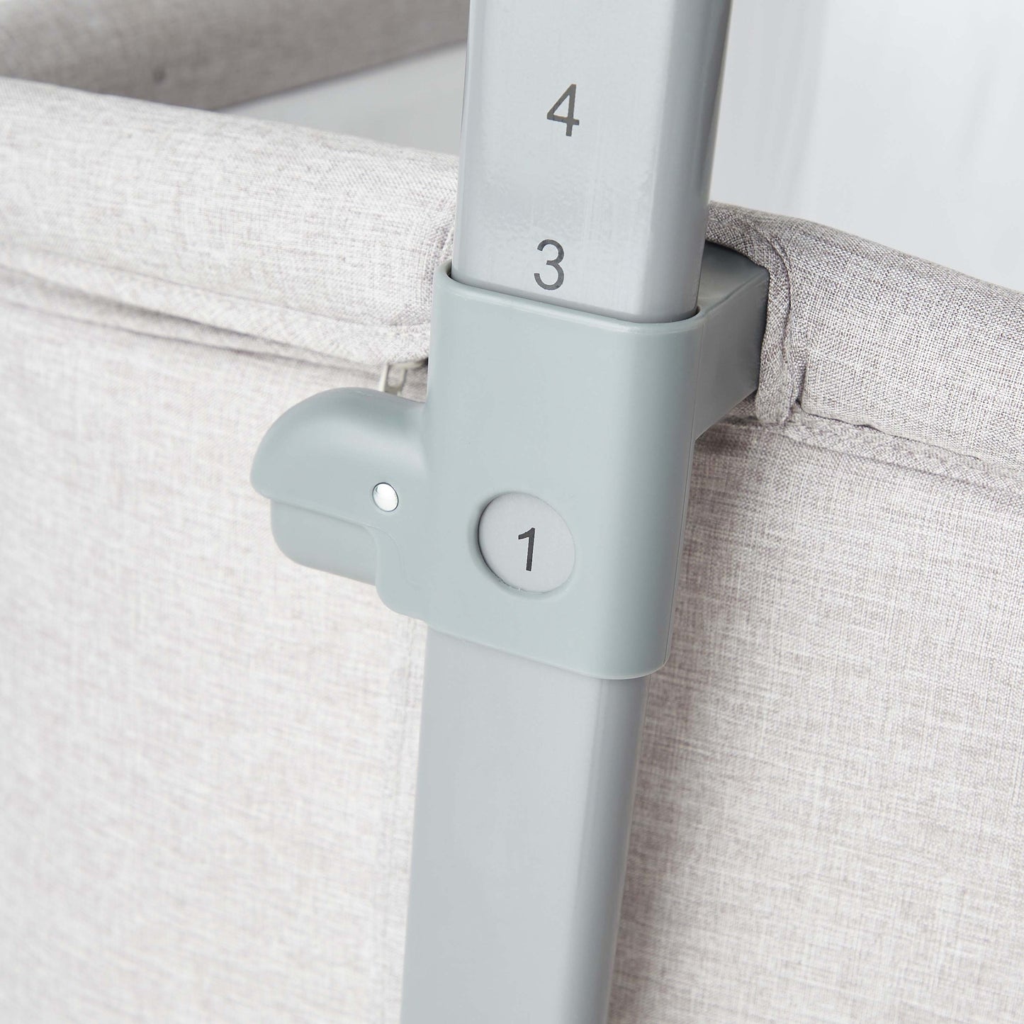 Juniors Side Bassinet