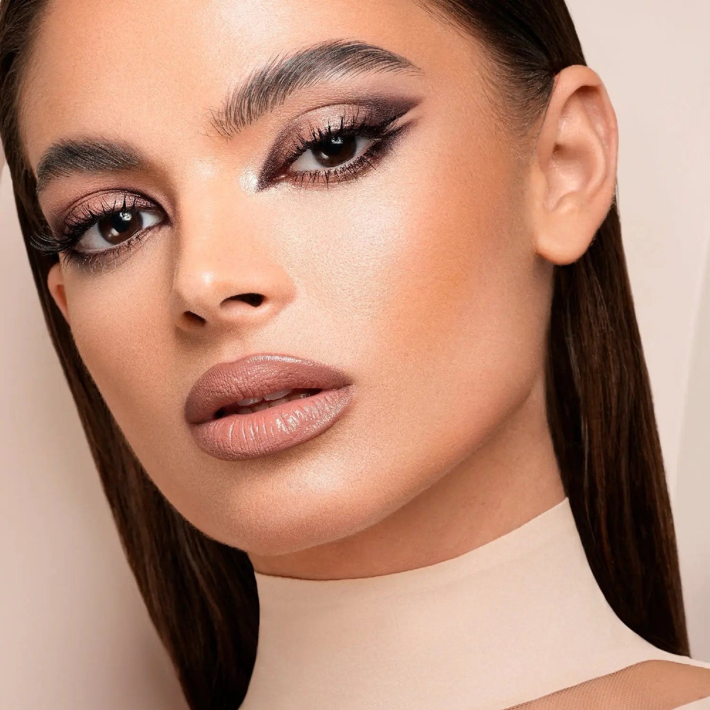 Natasha Denona  I NEED A NUDE EYESHADOW PALETTE