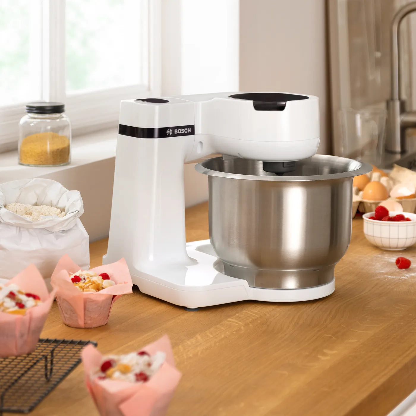 Bosch Series 2 Kitchen machine MUM 700 W White, White