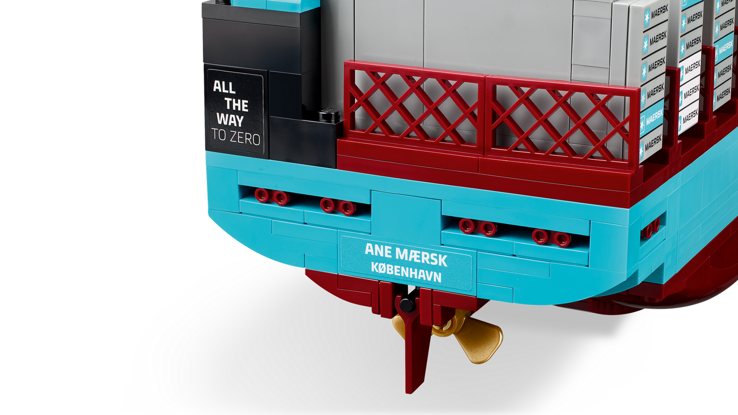 Lego Maersk Dual-Fuel Container Vessel (40955)