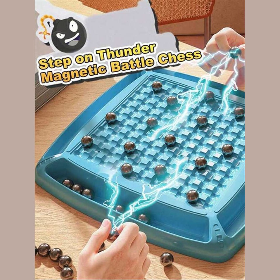 Magnetic battle chess