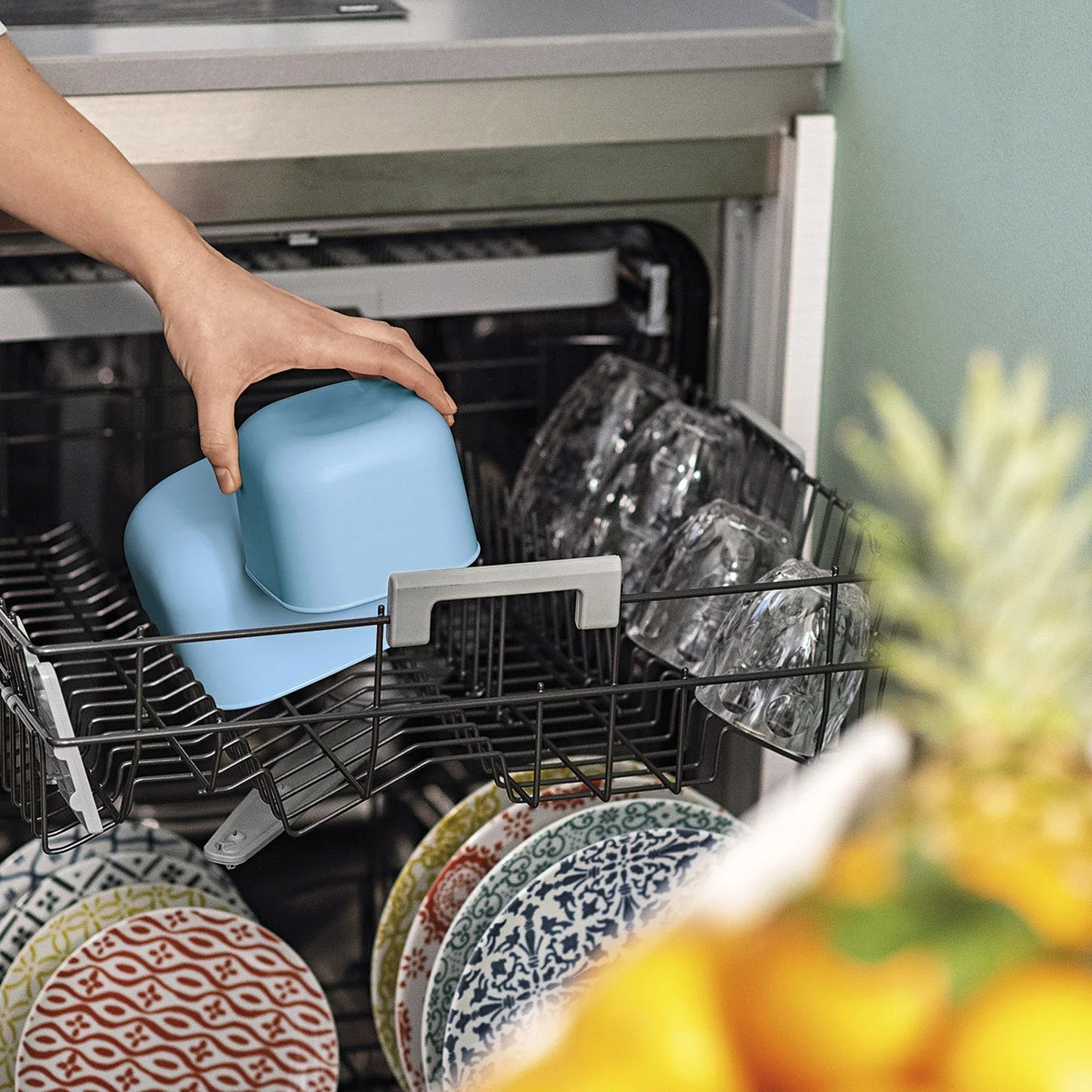 Guzzini S STORE&MORE - Shallow airtight fridge/freezer/microwave containers 450cc Matt mid blue