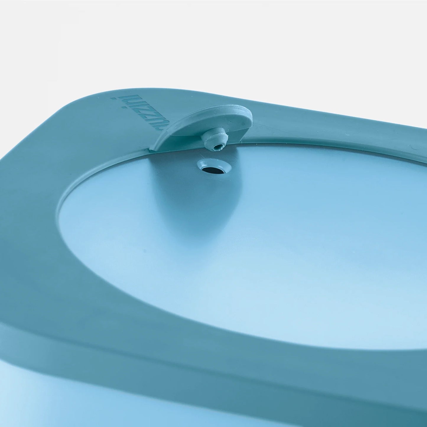 Guzzini S STORE&MORE - Shallow airtight fridge/freezer/microwave containers 450cc Matt mid blue