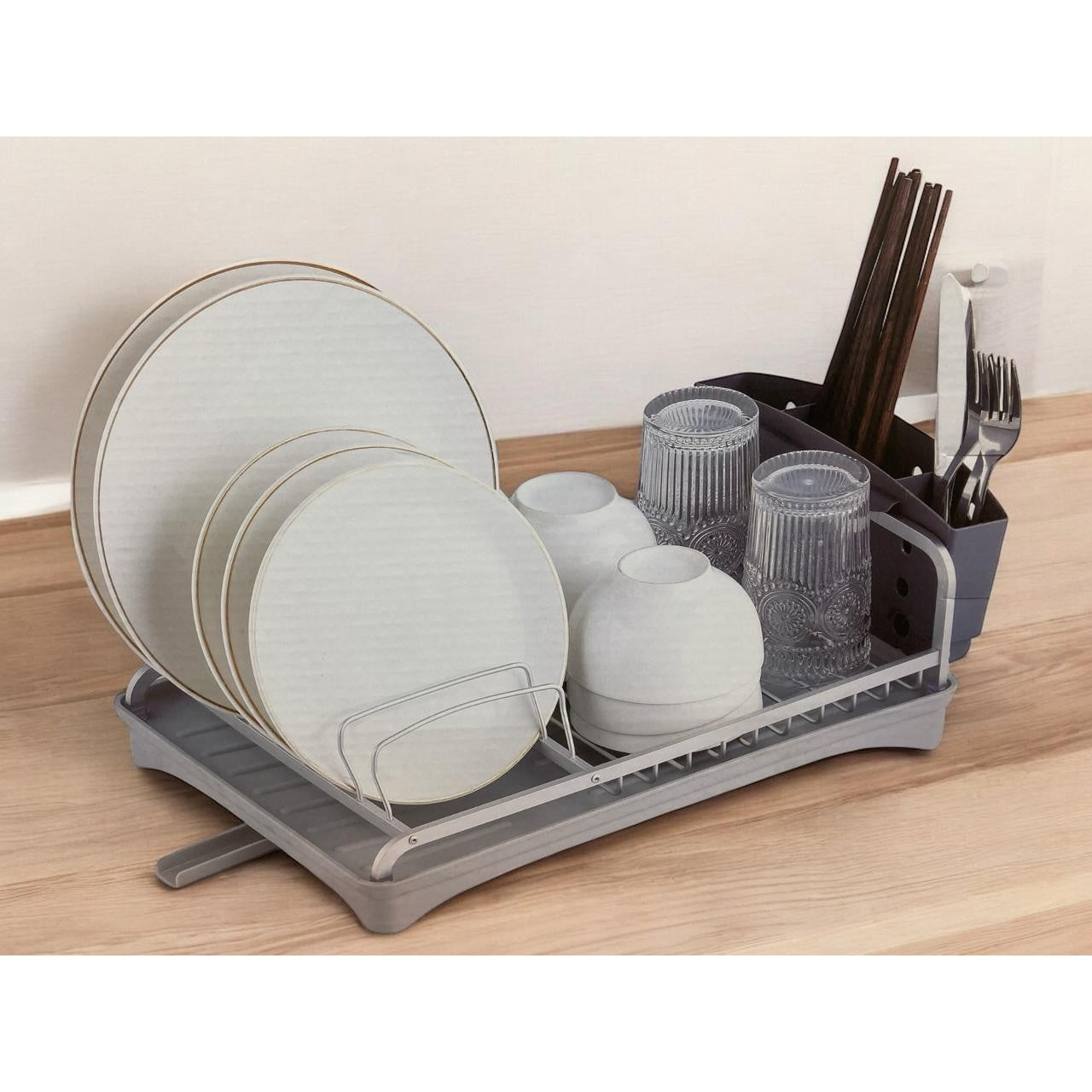 Aluminium Dish Rack with Plastic Tray and Spout