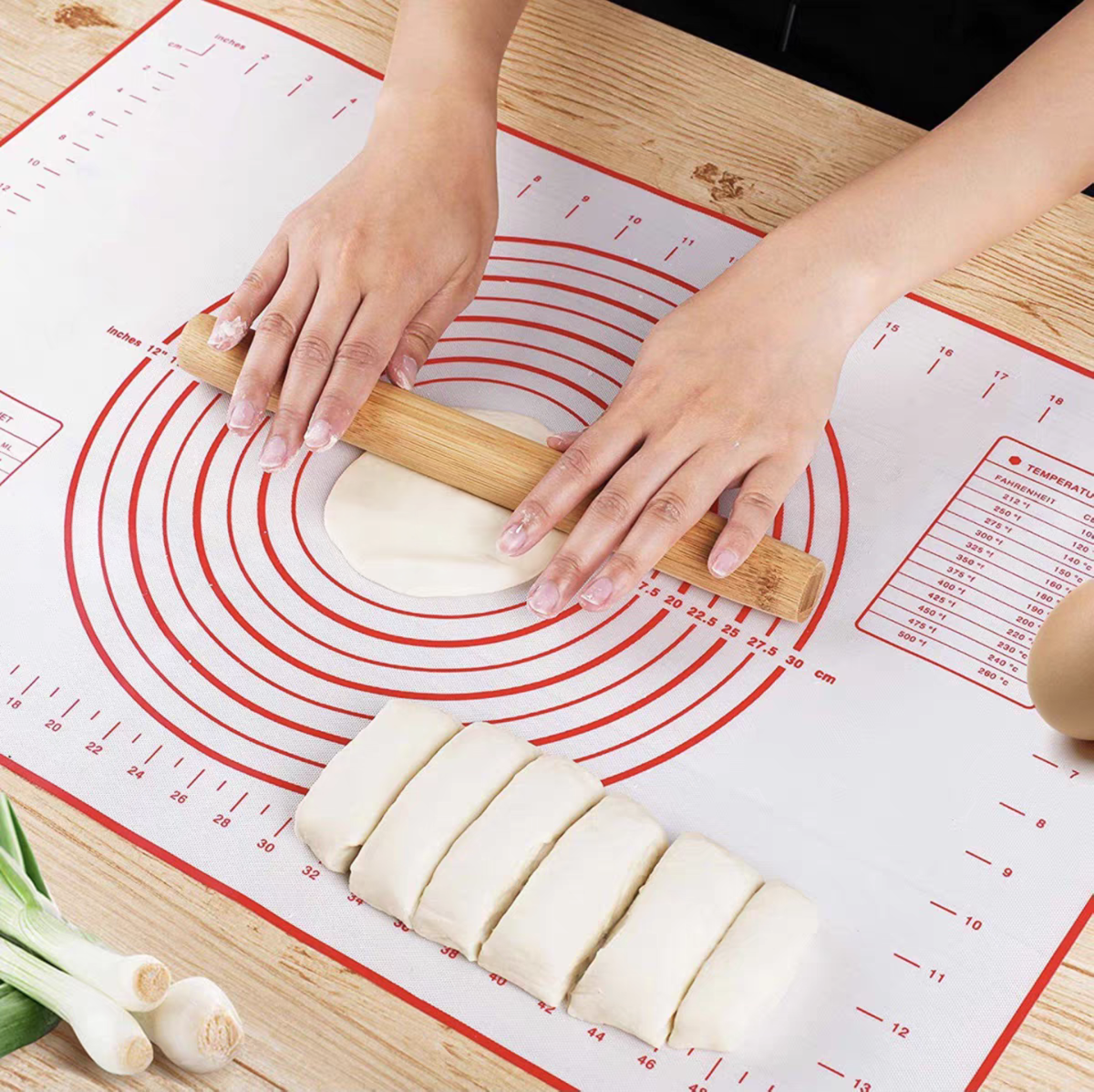 Dough Rolling Mat | حصيرة فرد العجين - Medaid International