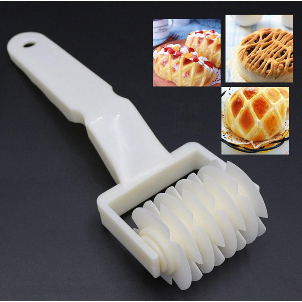 Lattice Dough Cutter Small