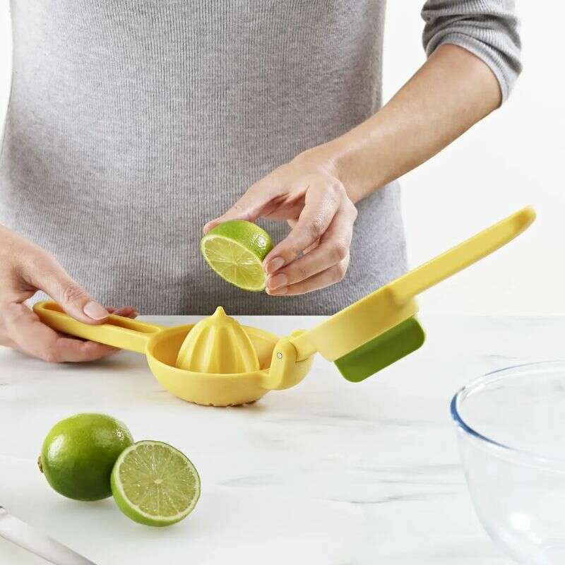 JuiceMax Dual-action Yellow Citrus Press - Medaid International