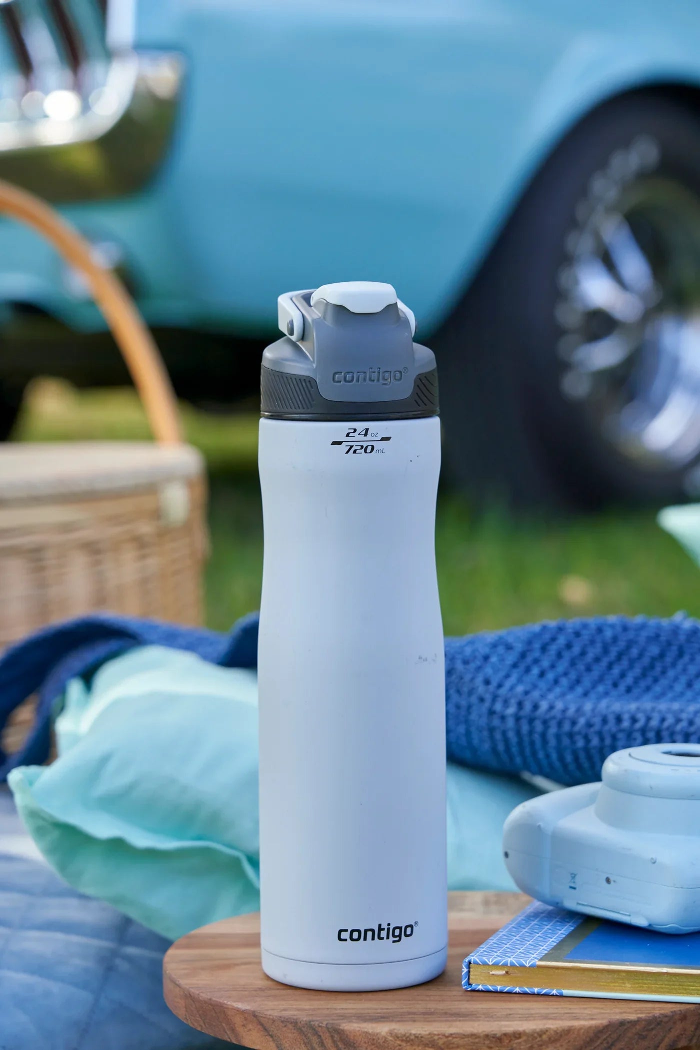 Contigo Chill AUTOSEAL Vacuum-Insulated Water Bottle, 720 ml ( Macaroon)