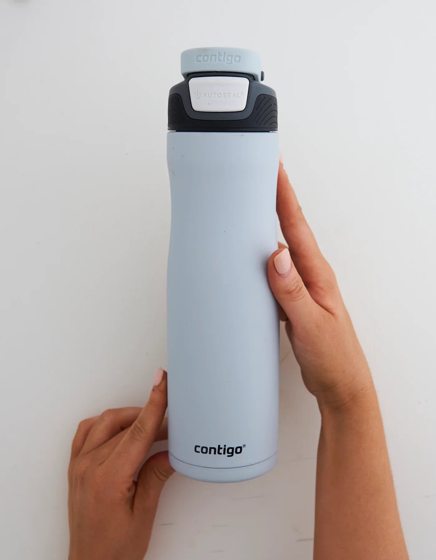 Contigo Chill AUTOSEAL Vacuum-Insulated Water Bottle, 720 ml ( Macaroon)