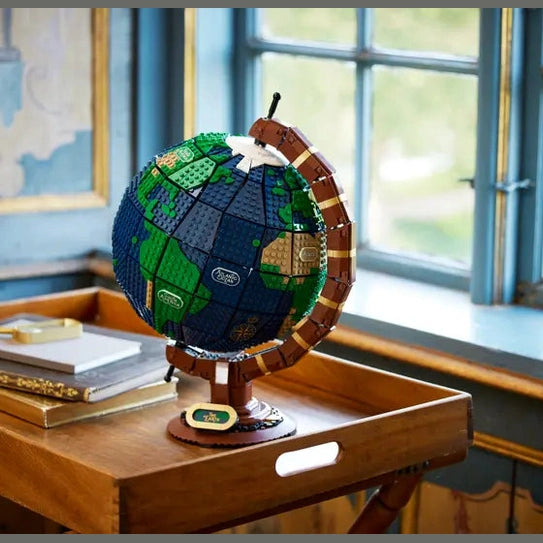 Lego The Globe (21332)