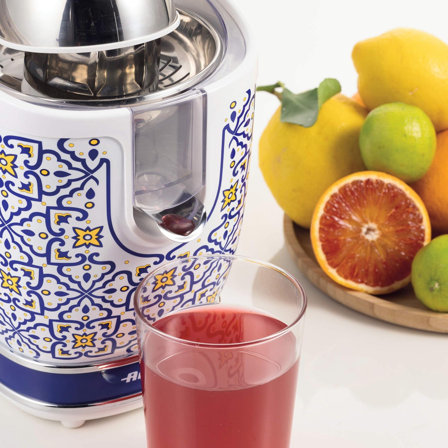 Pro Citrus Juicer, 85W, Capri