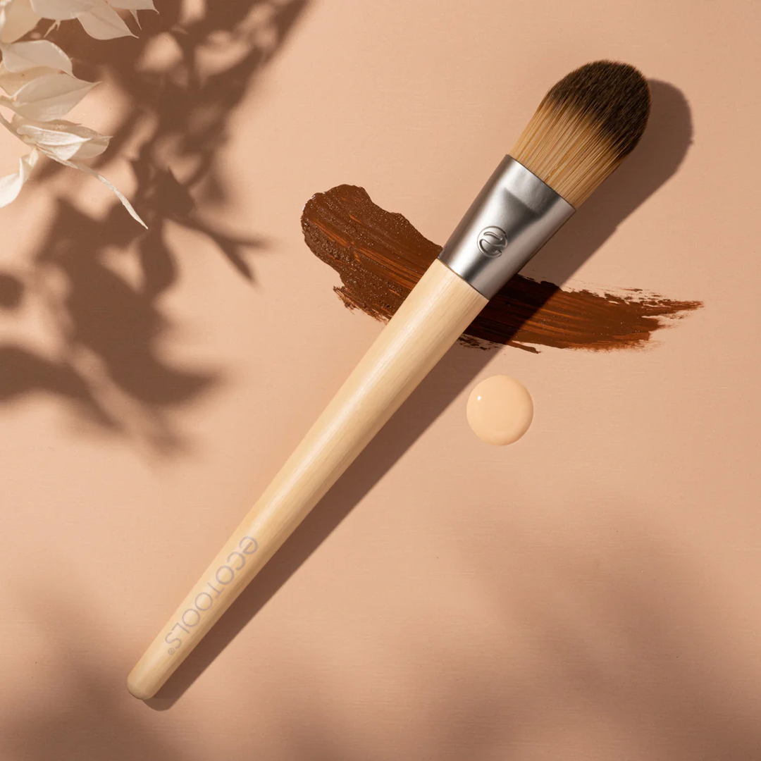 EcoTools Classic Flat foundation brush 1202