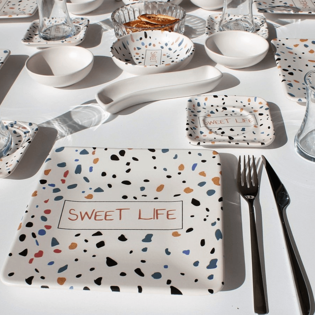 26 Piece Sweet Life Patterned Breakfast Set for 6 People