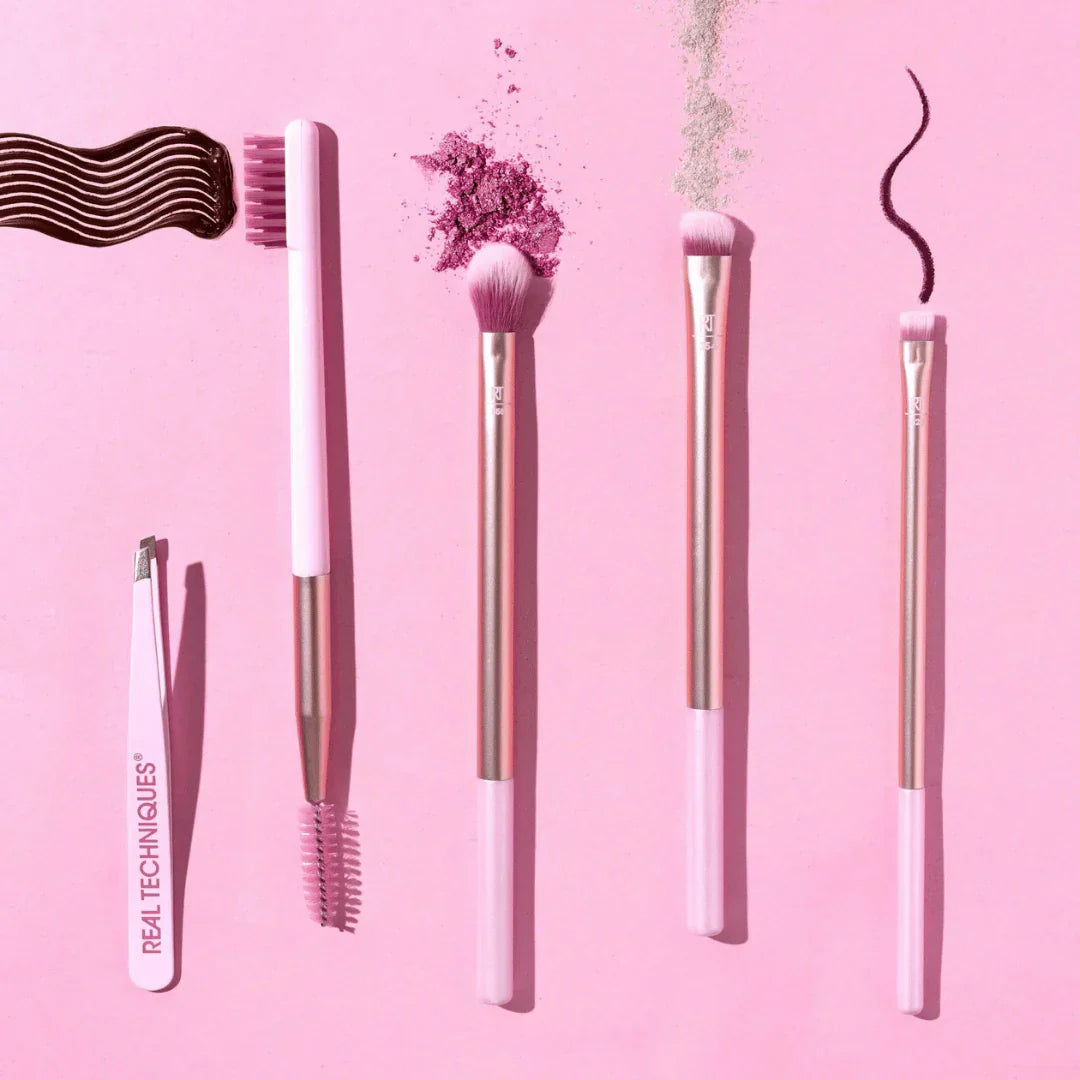 Real Techniques Naturally Beautiful Eye Set -5 Pc Tapered Shadow Brush