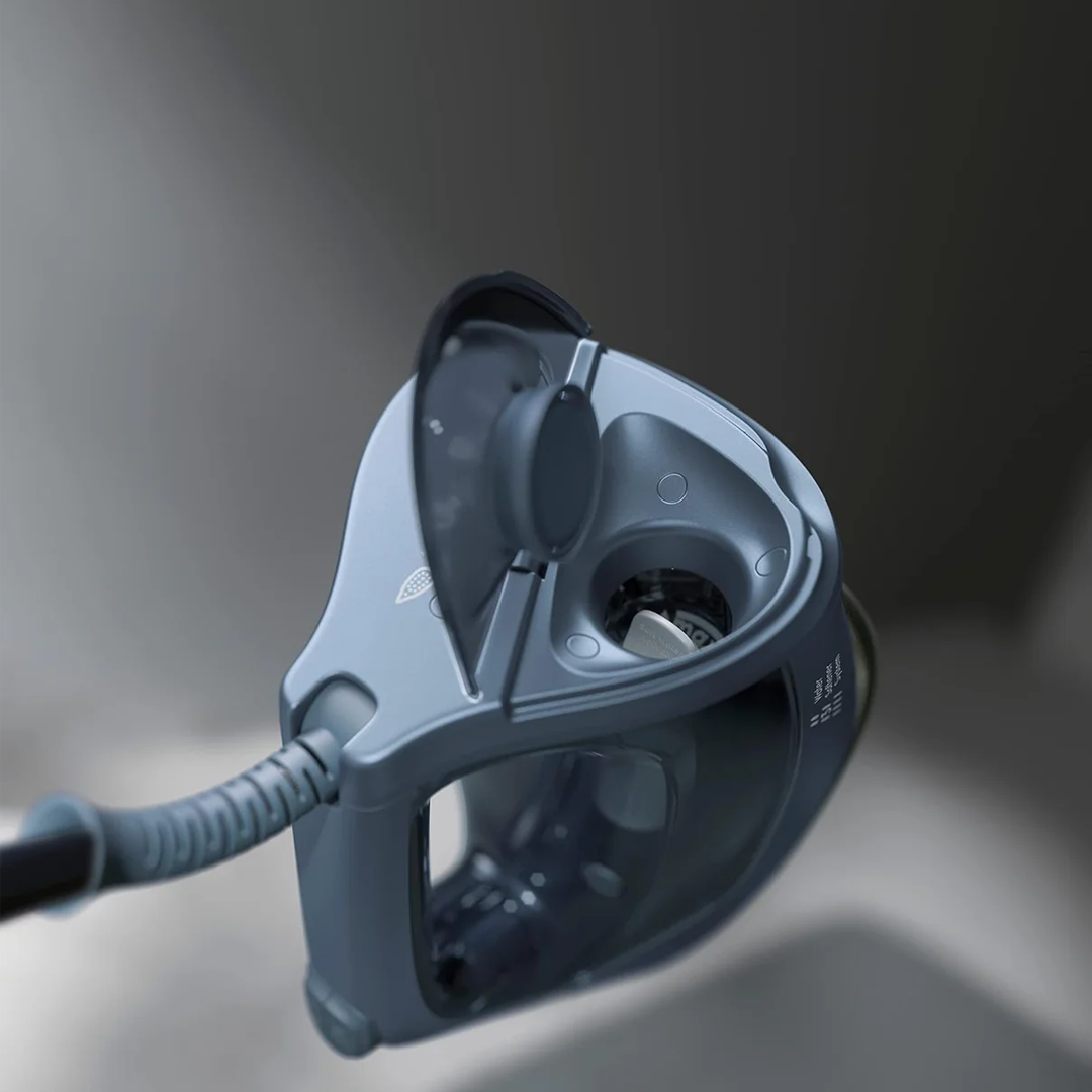 Electrolux 2500W Renew 800 Steam Iron E8SI1-82BM