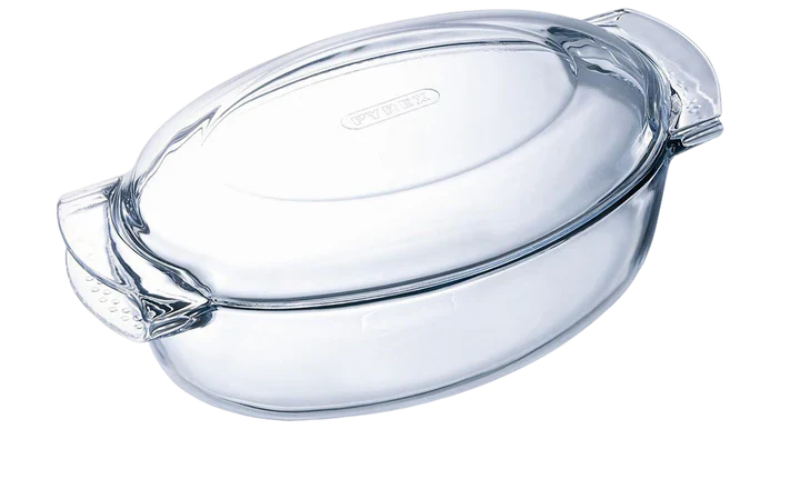 Pyrex oval casserole dish