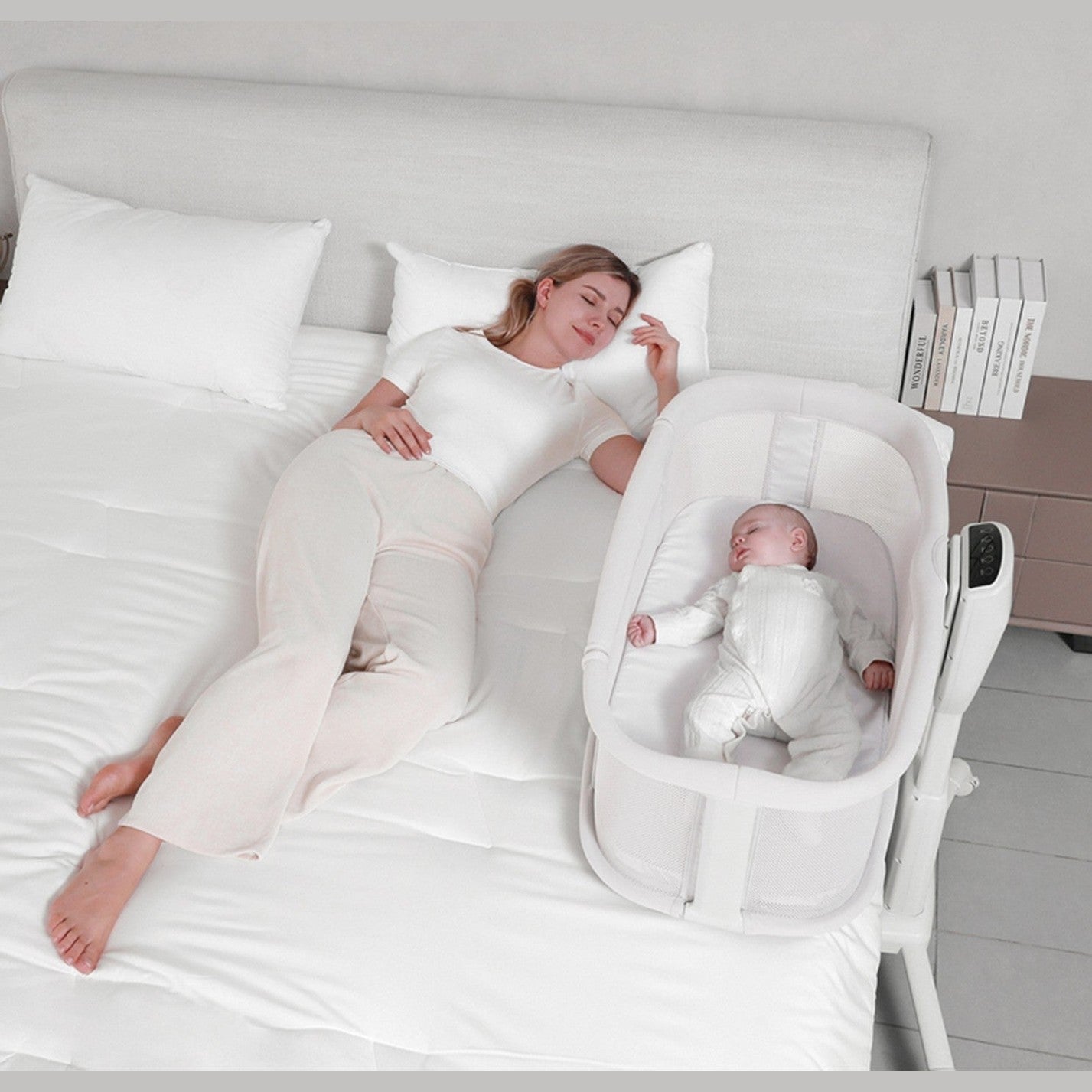 Mastela Dream Starlight Bedside Bassinet