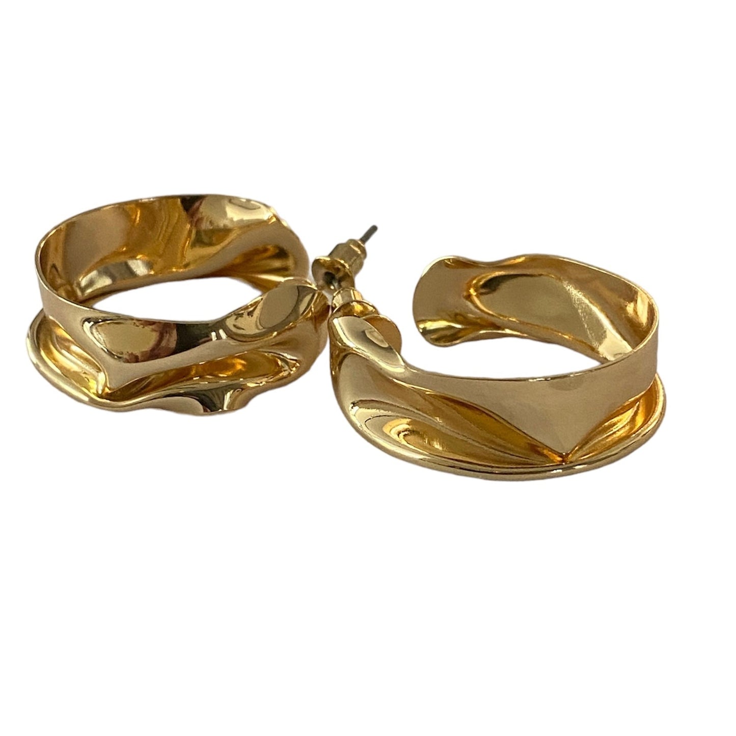 Golden wave earrings accessory #4005 - Medaid International