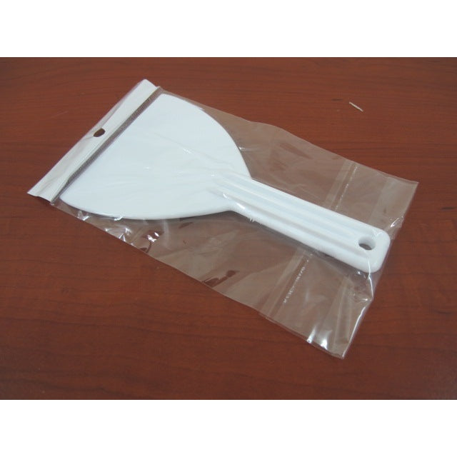Plastic Scraper 16cm