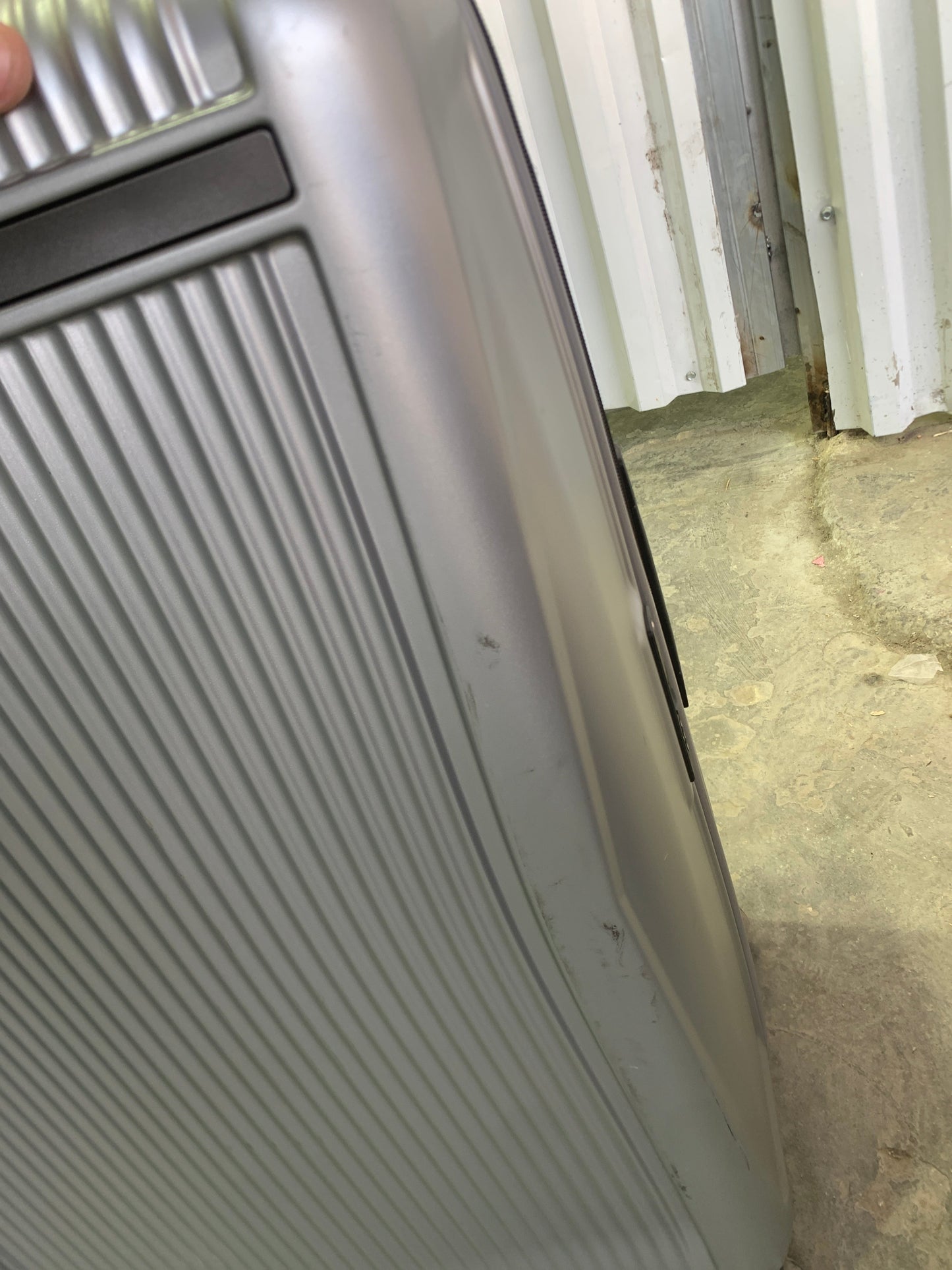 Samsonite Premium gray Luggage  Customer Return Deal  (Scratched Body) | Samsonite In Lebanon