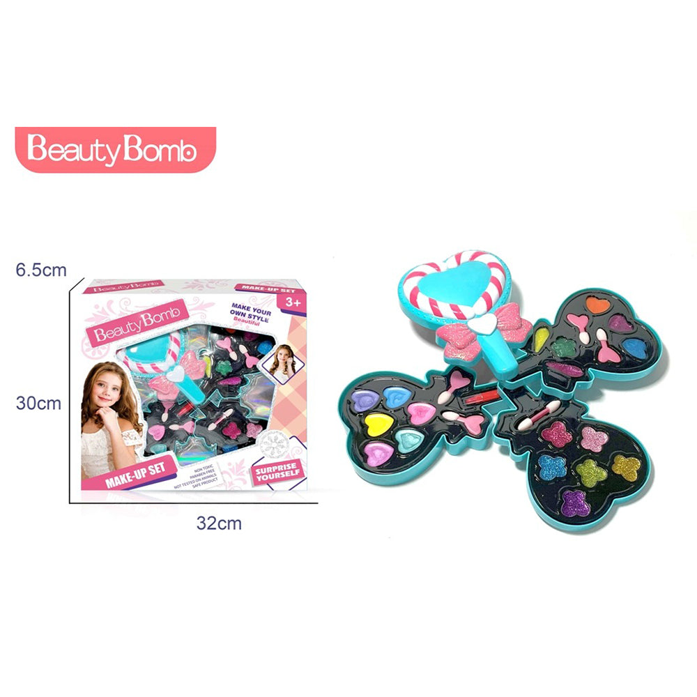 Heart Shaped Makeup Set Lebanon