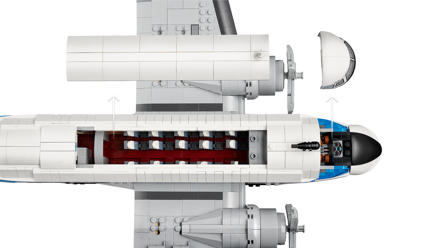LEGO Douglas DC-3 PAN AM Airliner (11378)