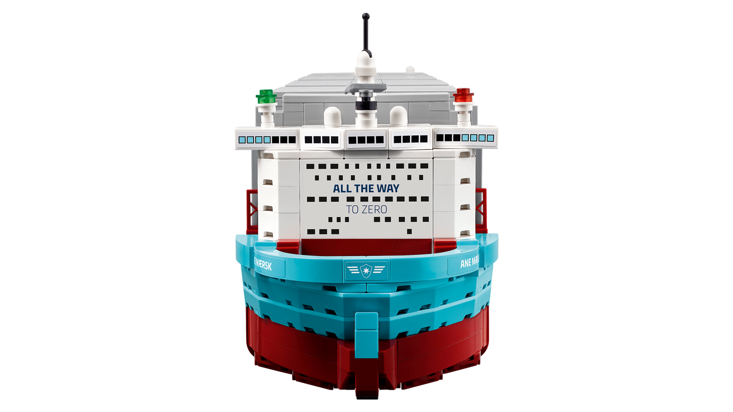 Lego Maersk Dual-Fuel Container Vessel (40955)