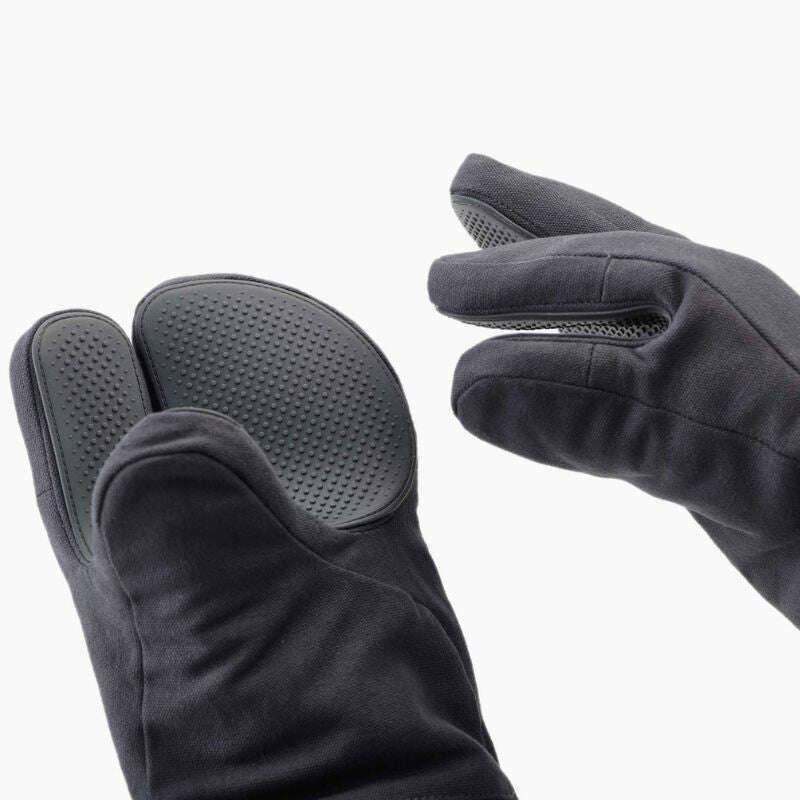 Pinch‚Ñ¢ Easy-grip Grey Oven Glove - Medaid International