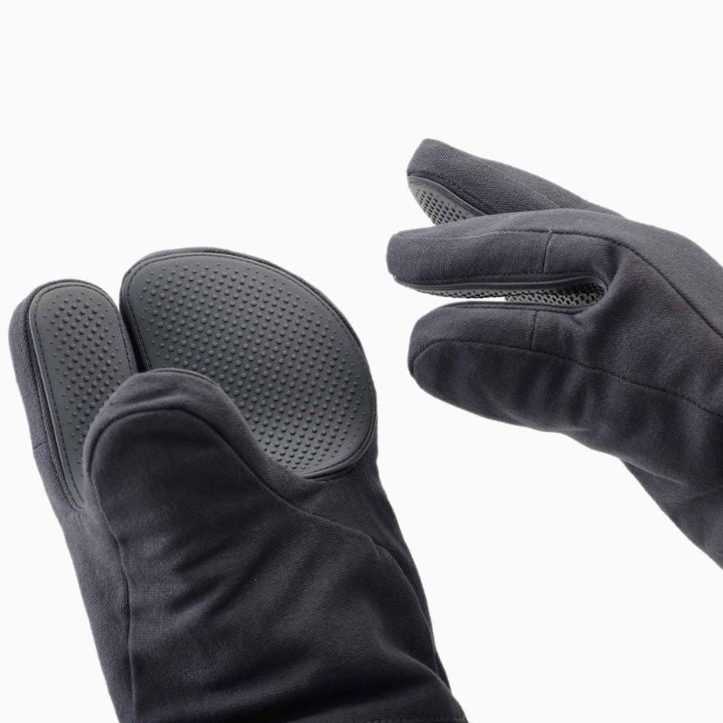 Joseph Joseph Pinch™ Easy-grip Set of 2 Grey Oven Gloves - Medaid International