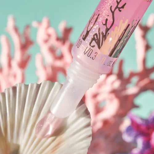 Essence live LIFE in CORAL lipgloss