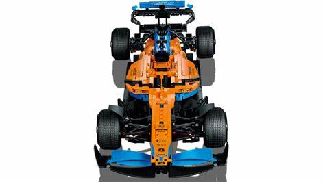 Lego Technic McLaren Formula1 Race Car (42141) Damaged box