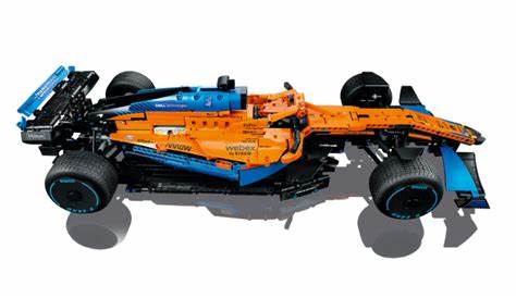 Lego Technic McLaren Formula1 Race Car (42141) Damaged box