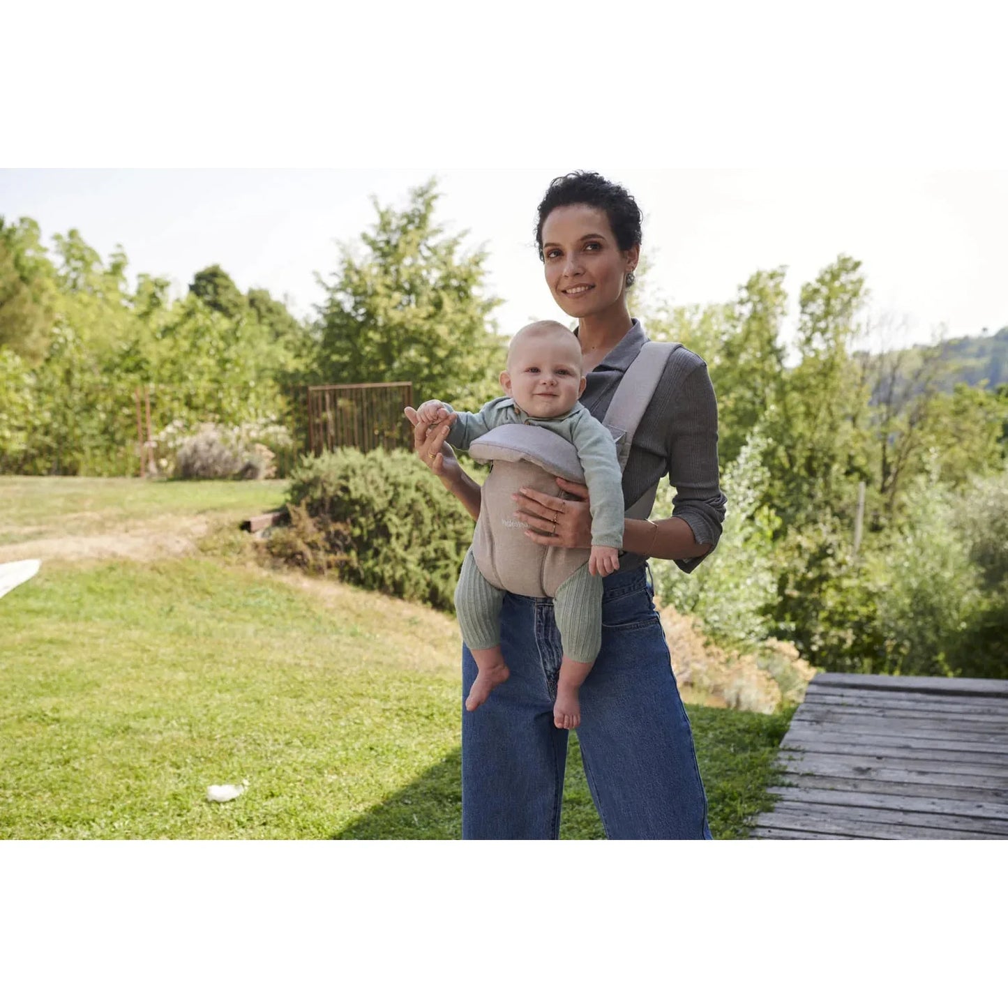 Inglesina Front Ergonomic Baby Carrier Beige Walking Comfortable
