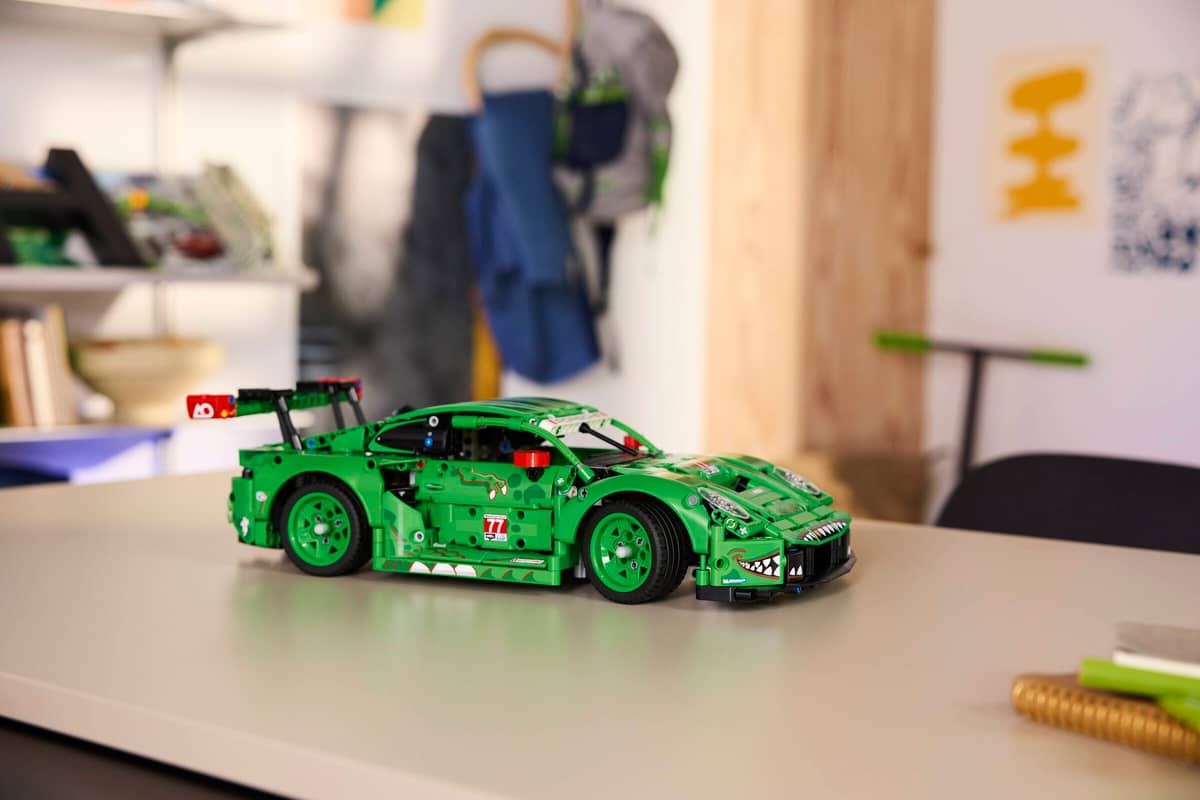 Lego  Porsche 911 GT3 R REXY AO Racing Car