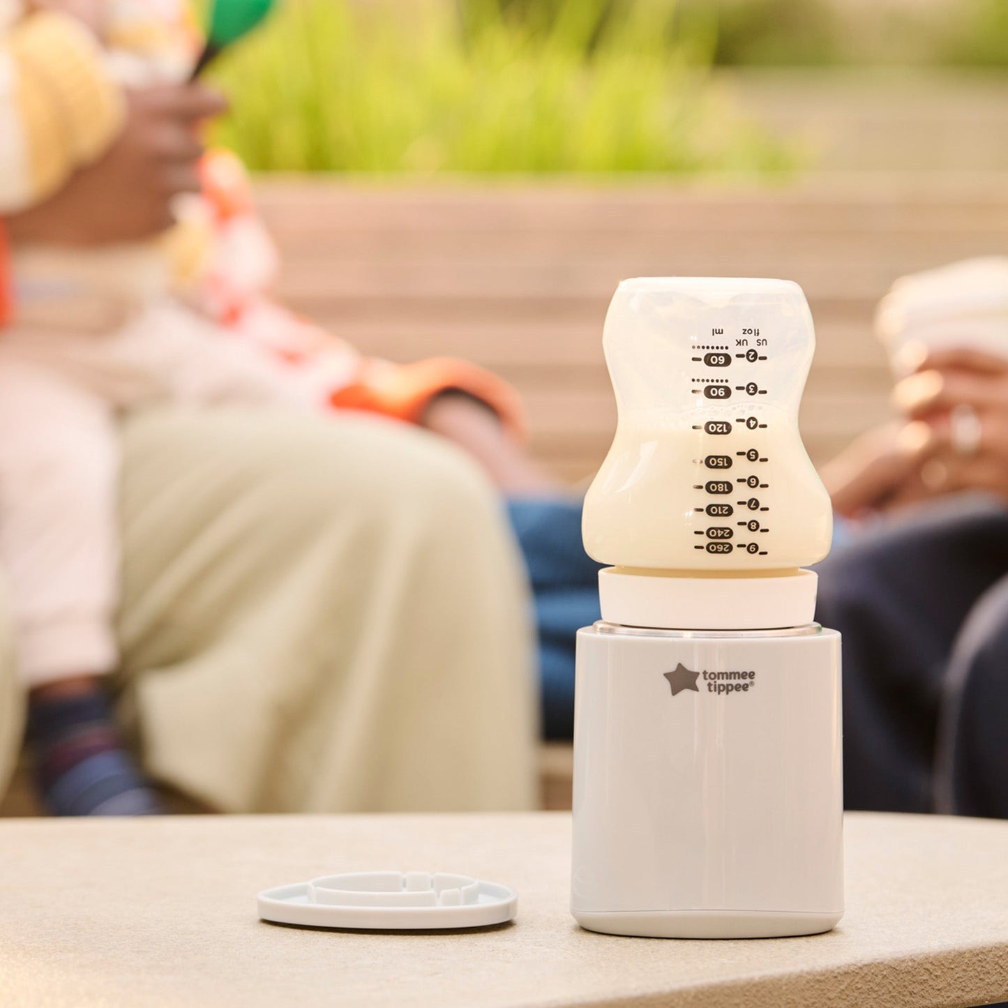Tommee Tippee - Let's Go Portable Baby Bottle Warmer